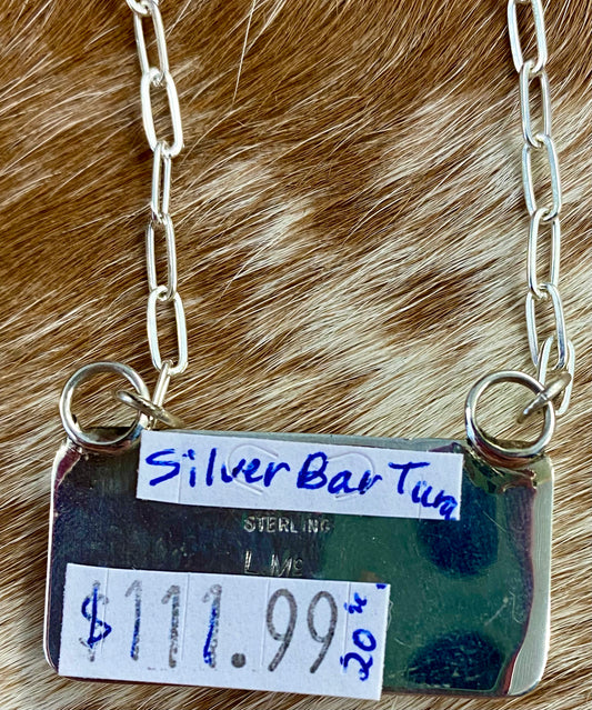 Sterling silver beautiful lightweight turquoise bar chain necklace. Perfect piece to wear alone or layered with other necklaces. Native American handmade by artist silversmith Lee McCray. Size: 20” inches Signed: YES Hallmark/Artist: Lee McCray Stone: Turquoise Sterling Silver Native American Made Turquoise Bar 20" Inches Necklace
