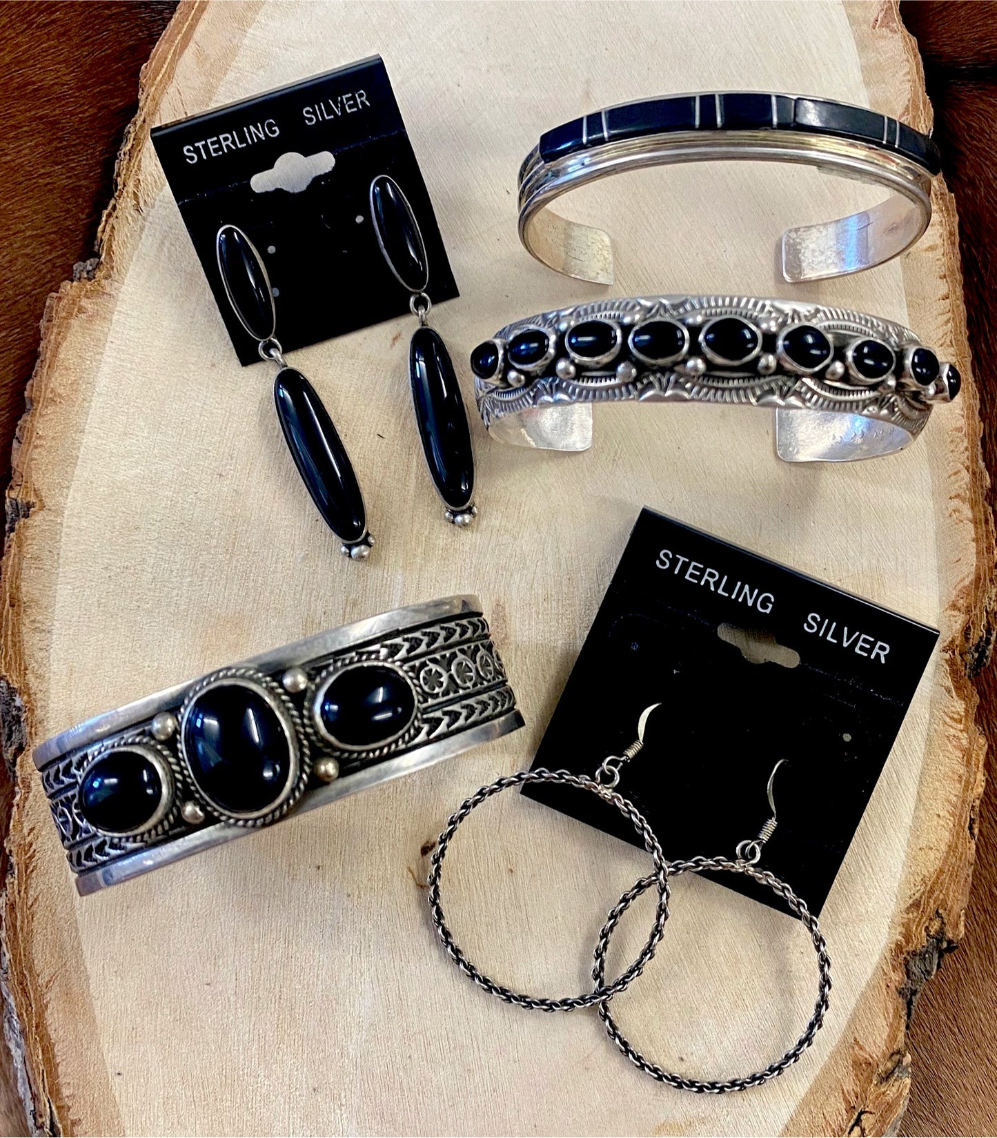The Post Onyx Earrings - Ny Texas Style Boutique
