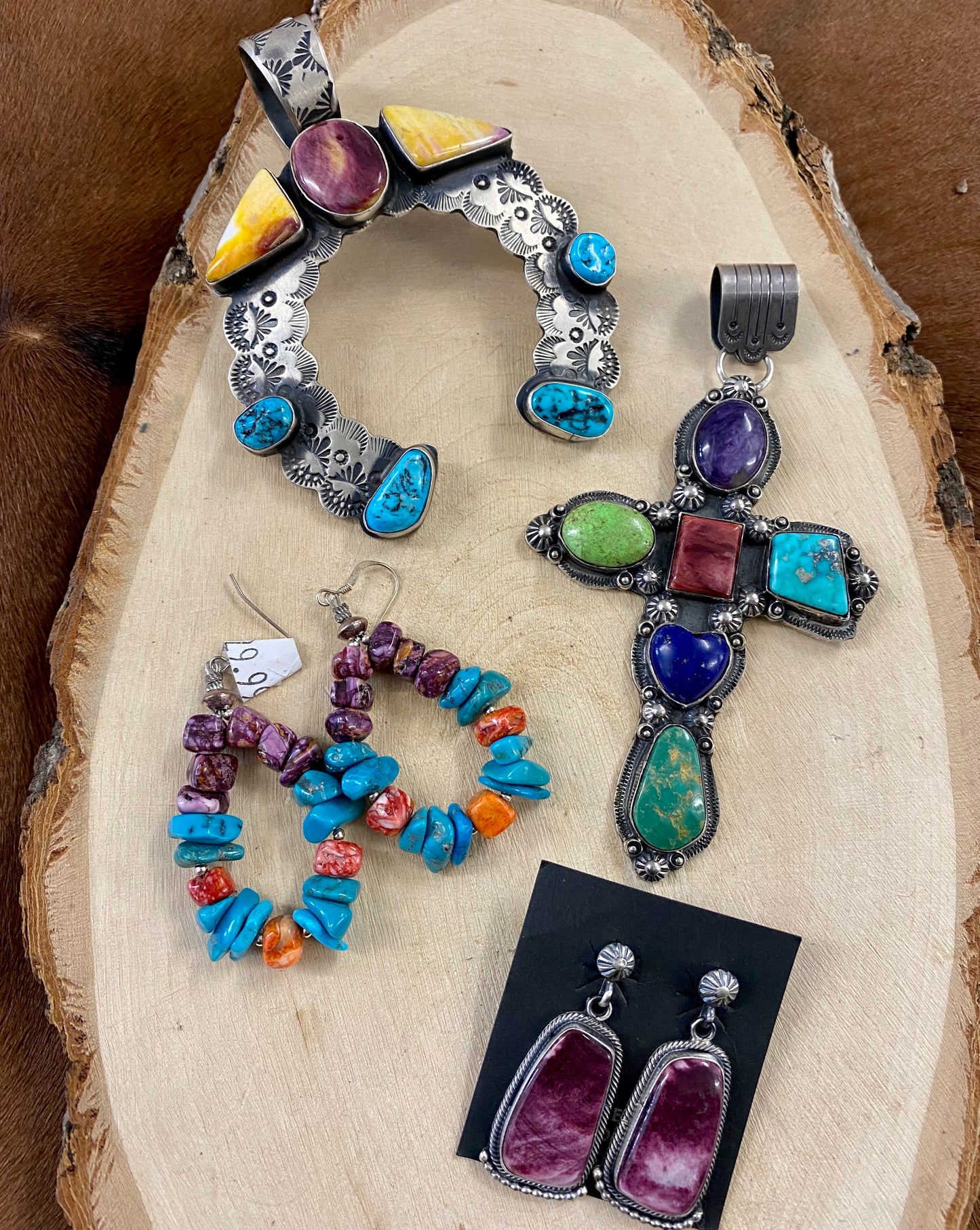 The Eastwood Earrings - Ny Texas Style Boutique Mixed stone hand made spiny oyster, coral and turquoise tear drop sterling silver hook handmade earrings. These are lightweight and the perfect pop of color for any outfit! Size: 2” Inches length