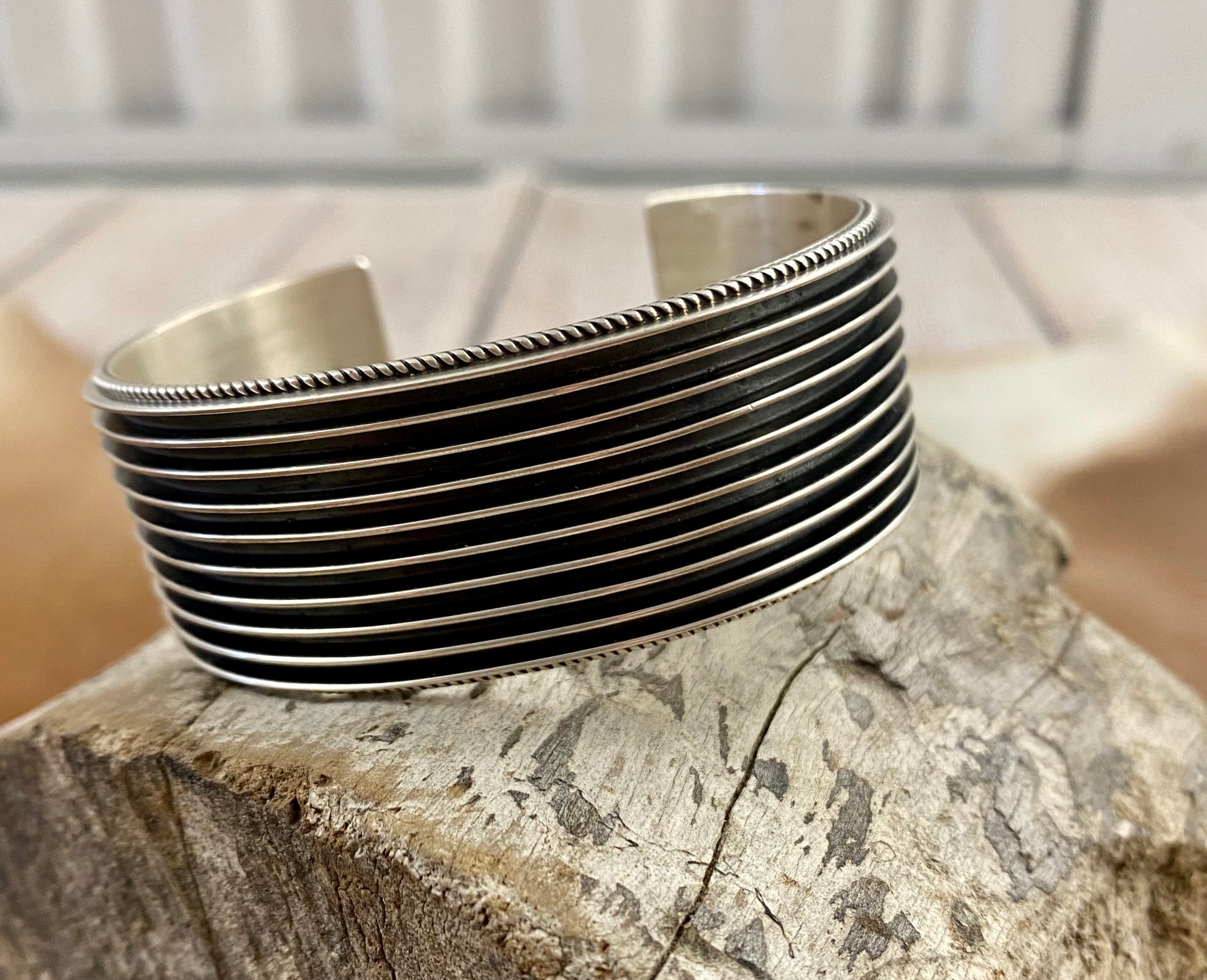 The Silver Y Indented Cuff - Ny Texas Style Boutique