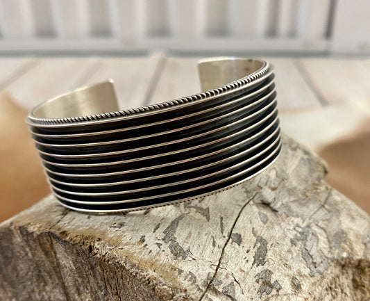The Silver Y Indented Cuff - Ny Texas Style Boutique