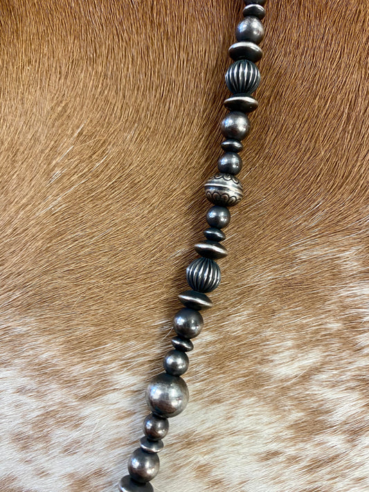 The Mixed Sized Navajo Pearl Necklace - Ny Texas Style Boutique 