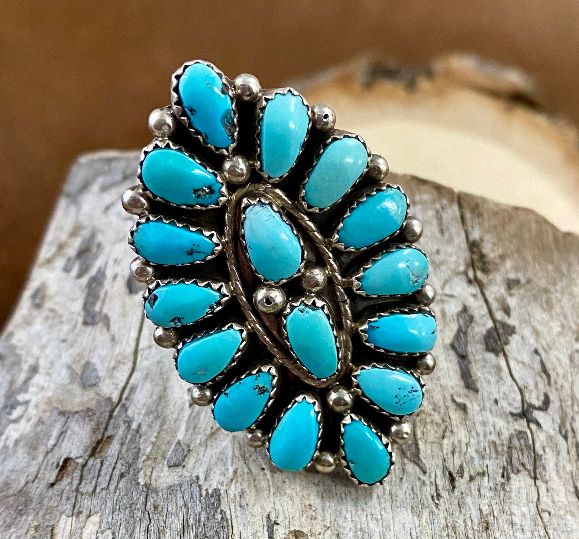 Authentic handmade turquoise sterling silver unique cluster ring. Stamped sterling and signed EJW by artist silversmith on back. This size 9 ring is stunning and unique, the color variation throughout this piece is especially beautiful. Native American Turquoise Ring, Western Turquoise Rings, Western Jewelry, NFR Style