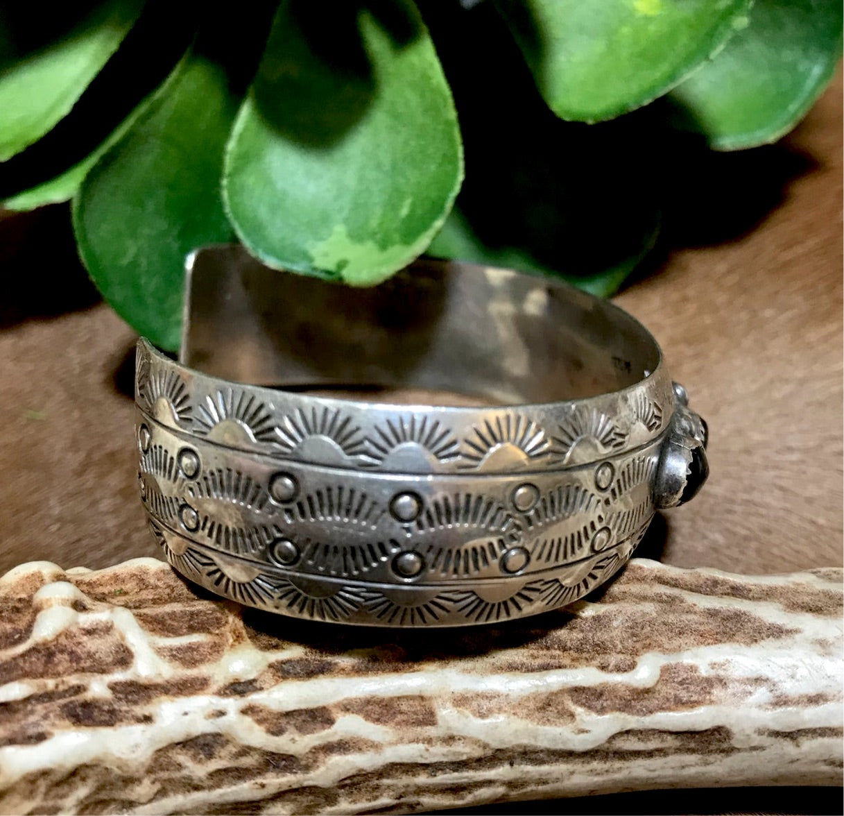 The Ringo Black Onyx Handmade Sterling Silver Cuff | Native American Made